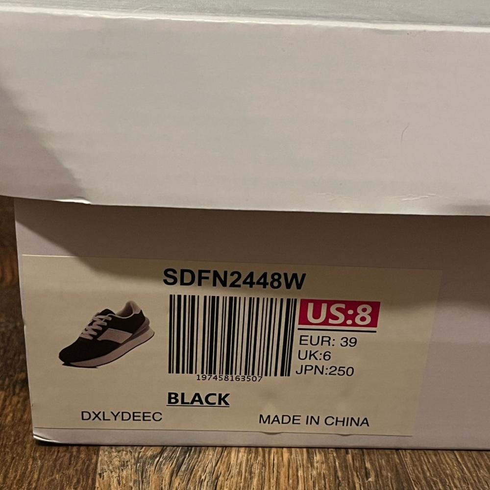 Wide Dream Pairs Black/White/Gray Sneakers - Picture 11 of 11